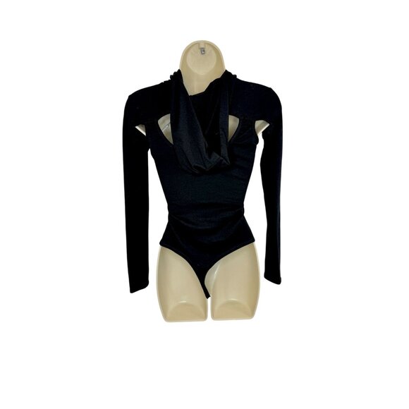NEW Prettylittlething Black Cut Out Long Sleeve Hooded Bodysuit NWT - Size 2 - Picture 7 of 8